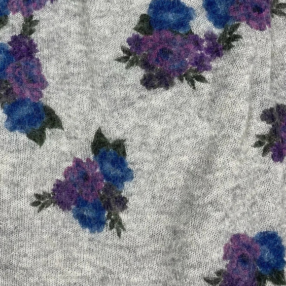 Something Navy Sweater Womens Medium Grey Alpaca Wool Floral Ruffle Feminine - Picture 7 of 9
